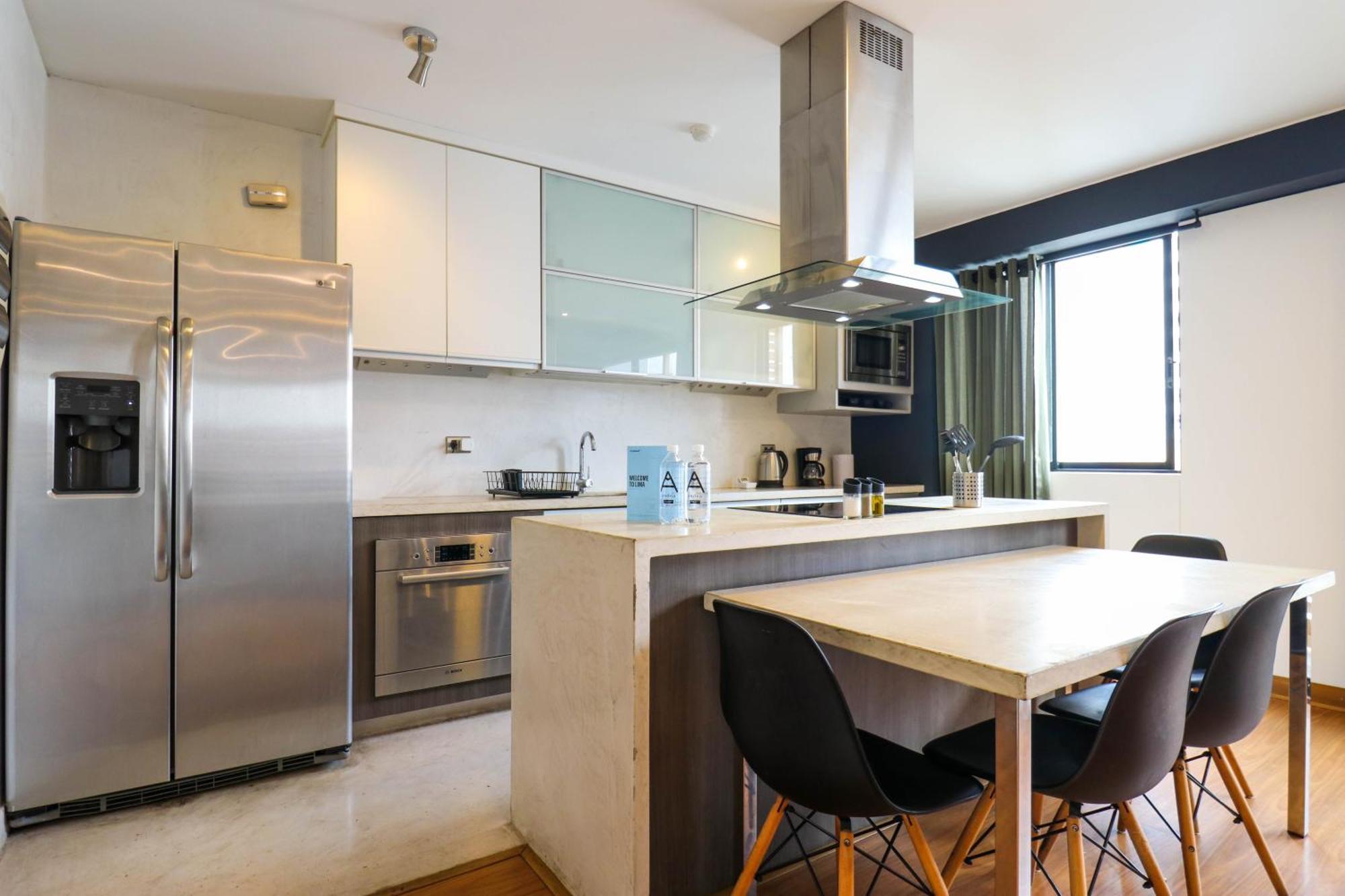 Апартаменты Astonishing 2Br At Malecon Лима Экстерьер фото